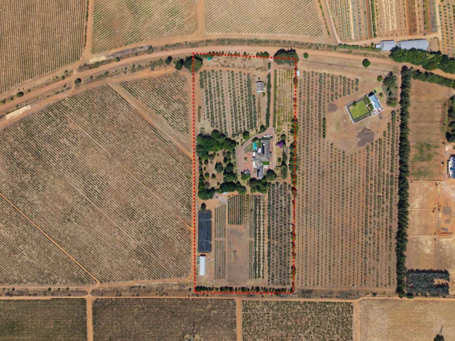 5 Bedroom Property for Sale in Stellenbosch Farms Western Cape